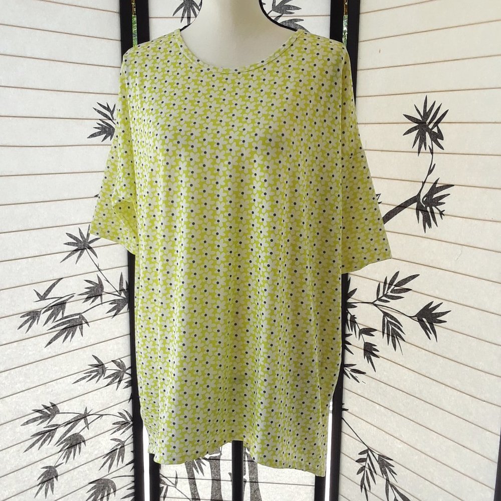 Lularoe Lime Green Daisy Print High/Lo Tunic Top